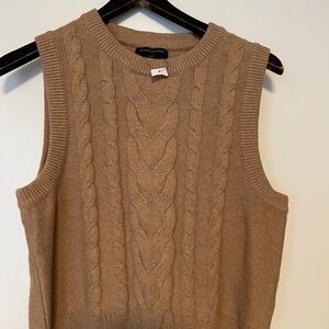 Banana republic knitted vest S